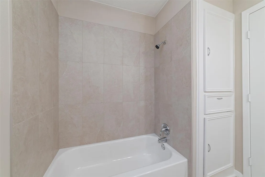 Photo of 11426 Endicott Lane