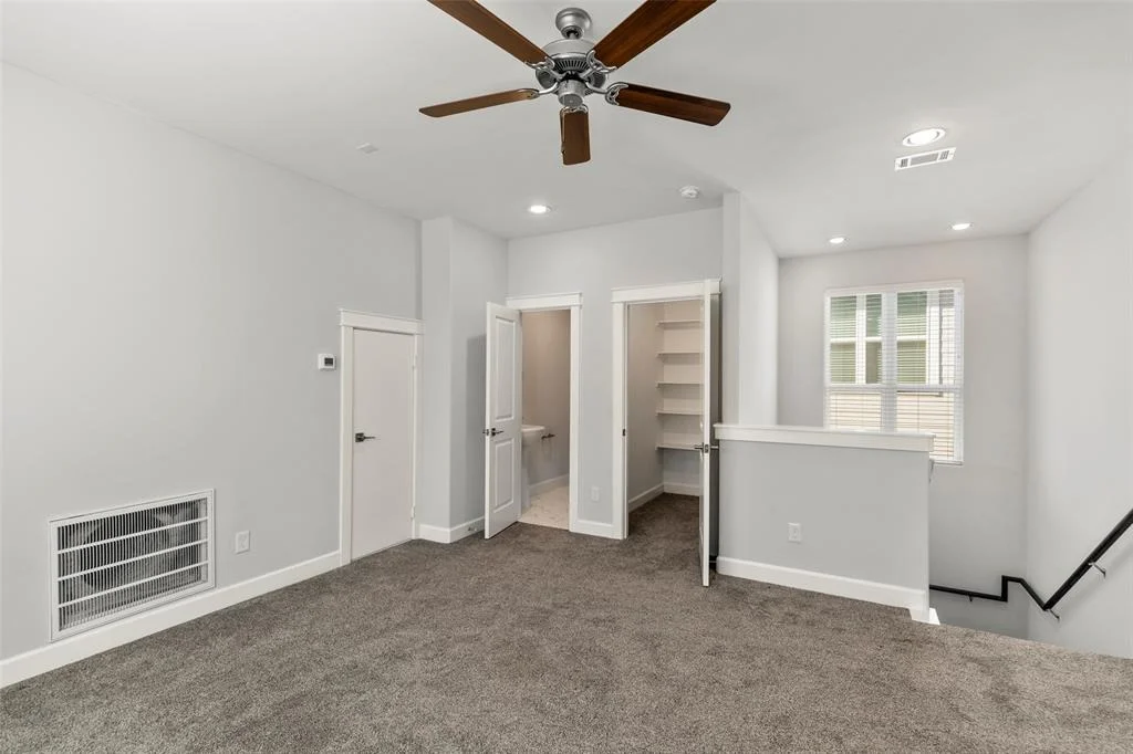 Photo of 615 Link Road