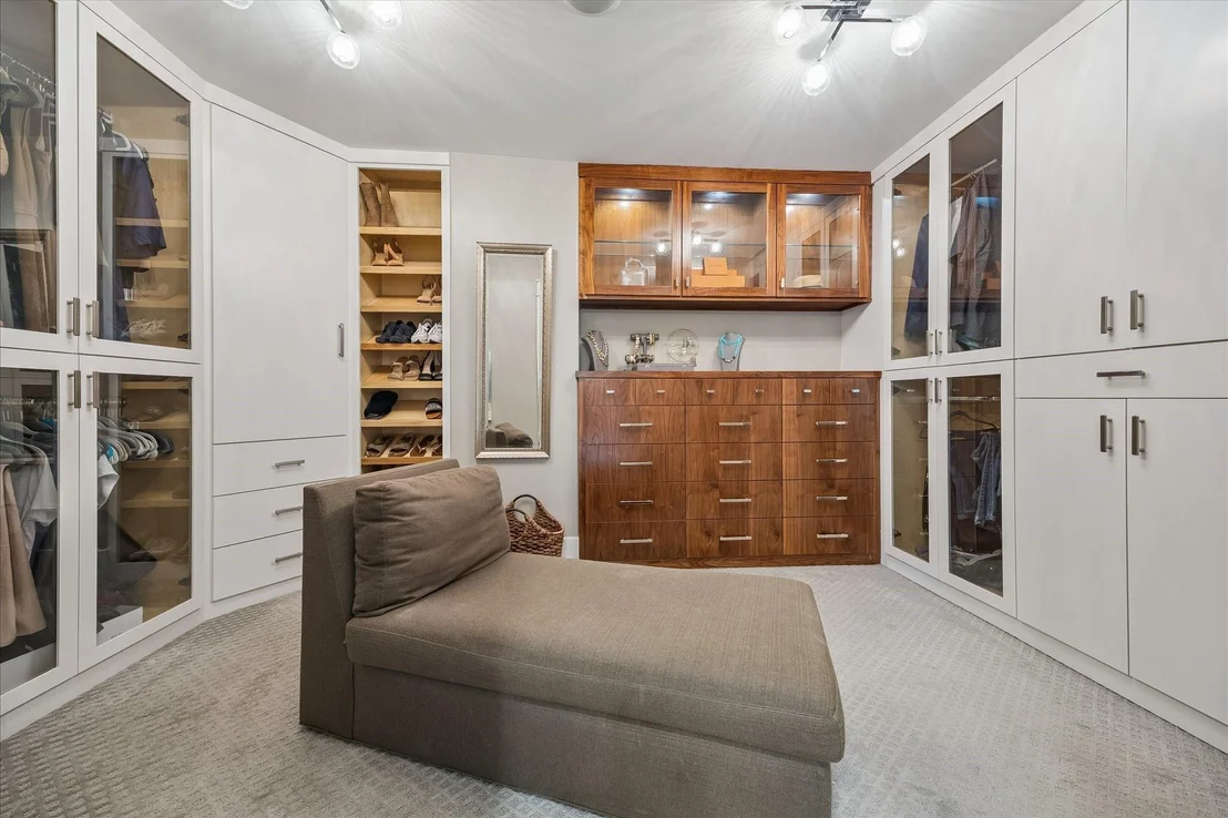 Photo of 4344 Clay Street