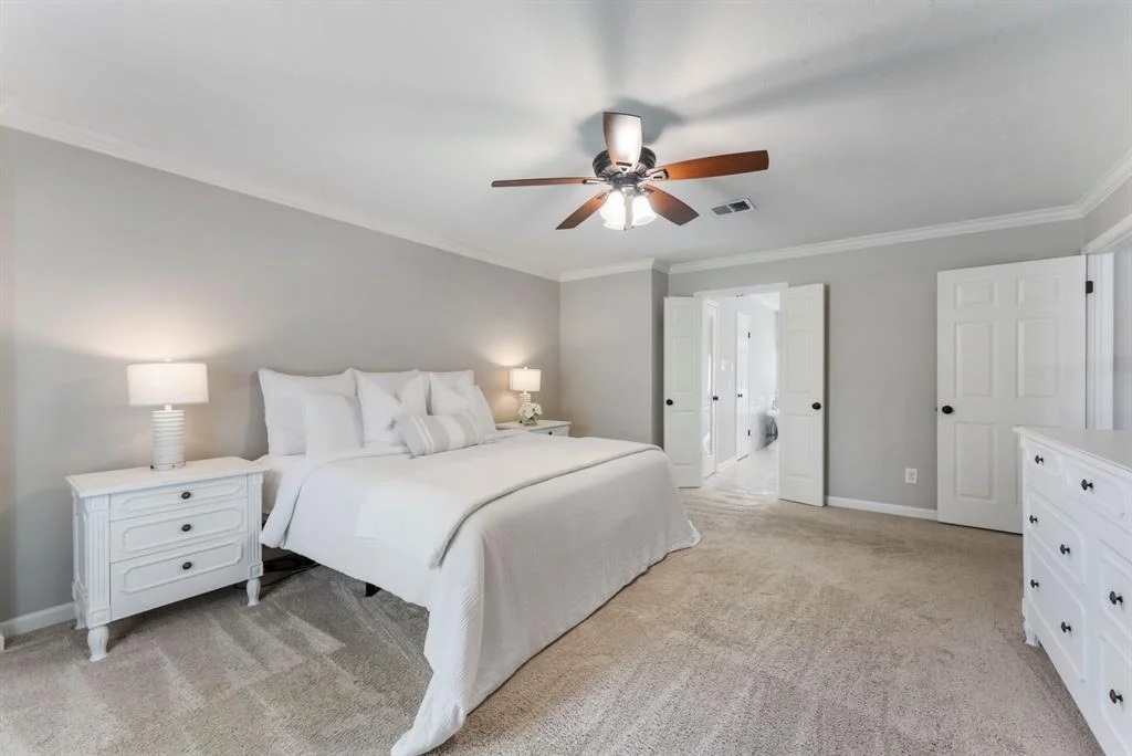 Photo of 120 W Bonneymead Circle