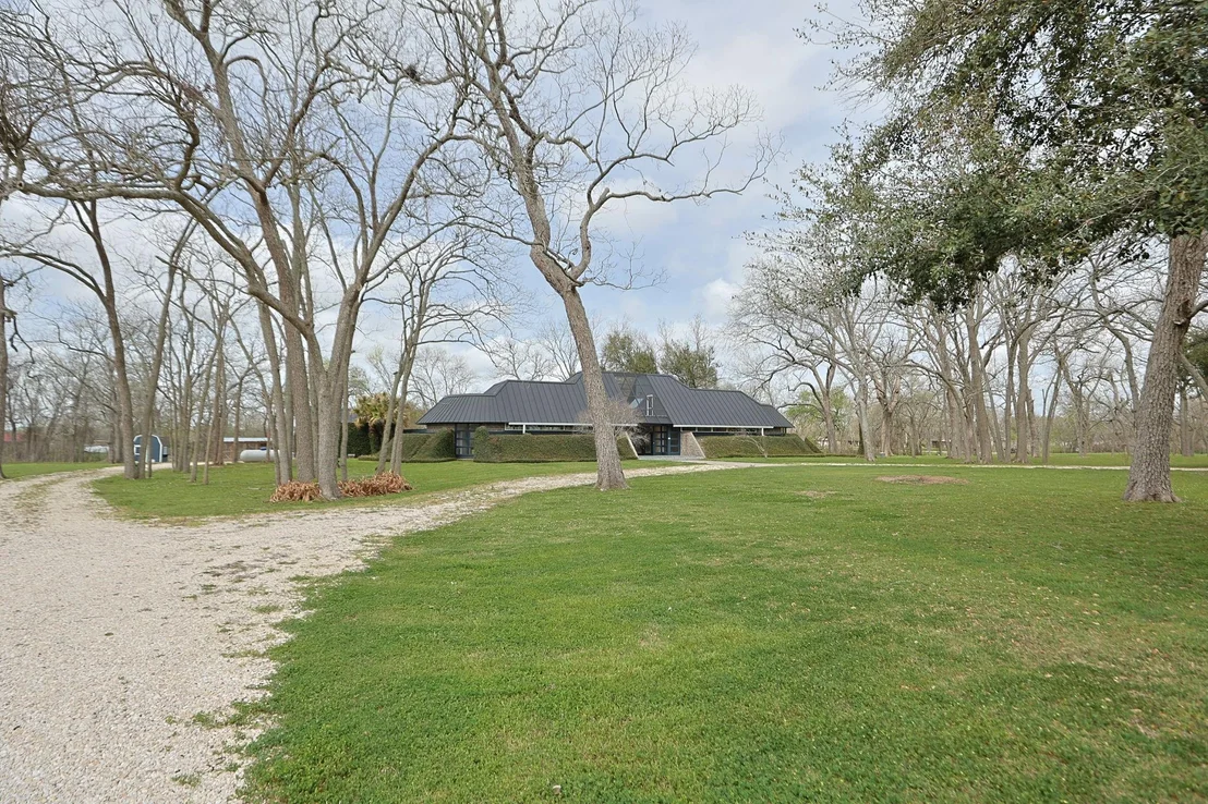 Photo of 1504 Half Moon Drive