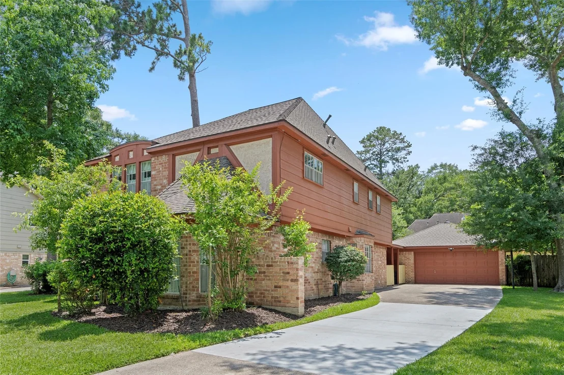 Photo of 12911 Cloverwood Drive