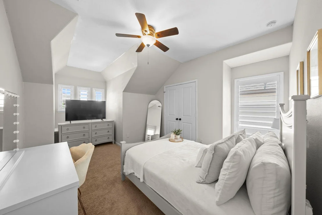 Photo of 17139 Upton Hill Drive