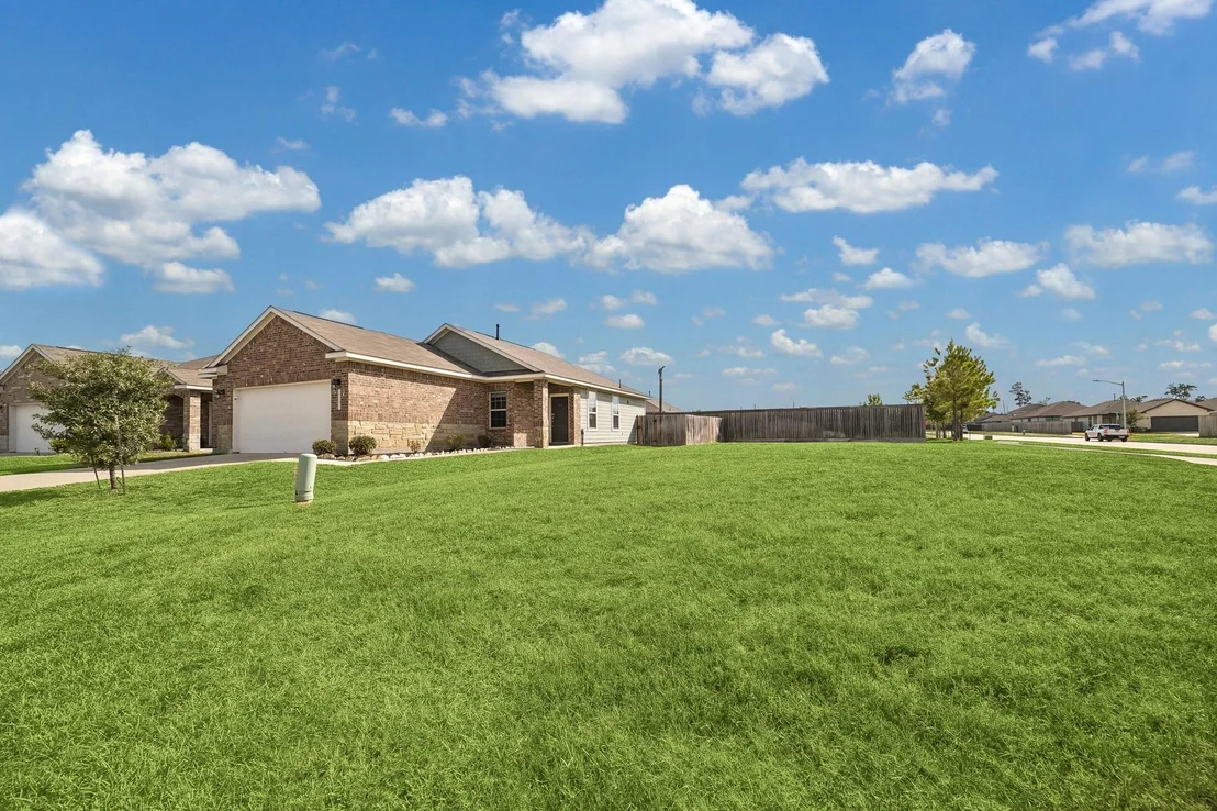 Photo of 25593 Northpark Spruce Drive