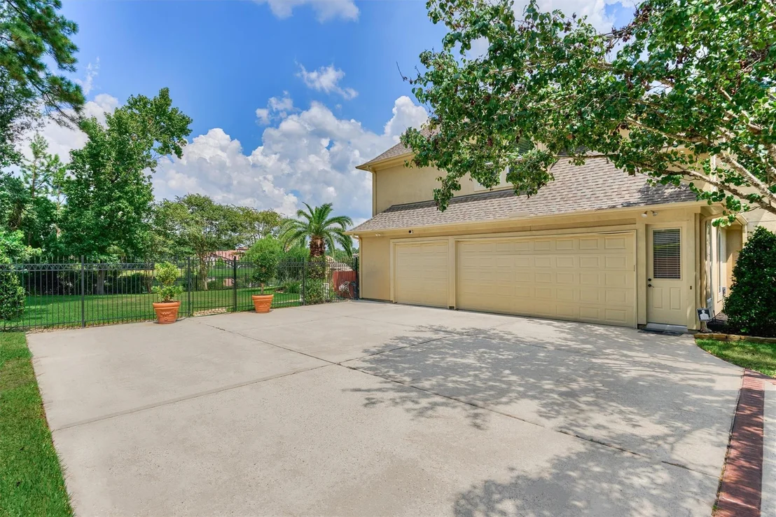 Photo of 7806 Bent Green Lane