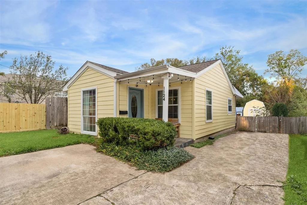 Photo of 1124 Altic Street