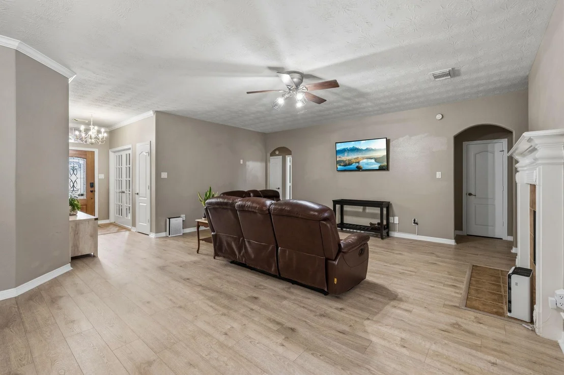 Photo of 8218 Shady Ace Lane