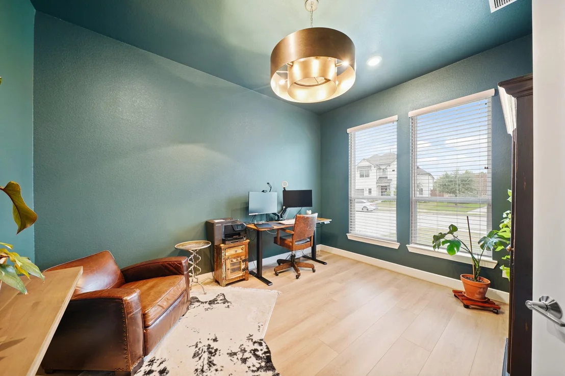 Photo of 23911 Primrose Garden Road