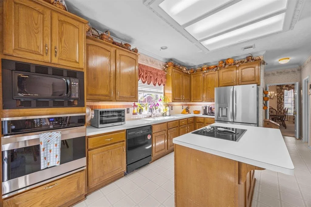 Photo of 4010 Walnut Pond Drive