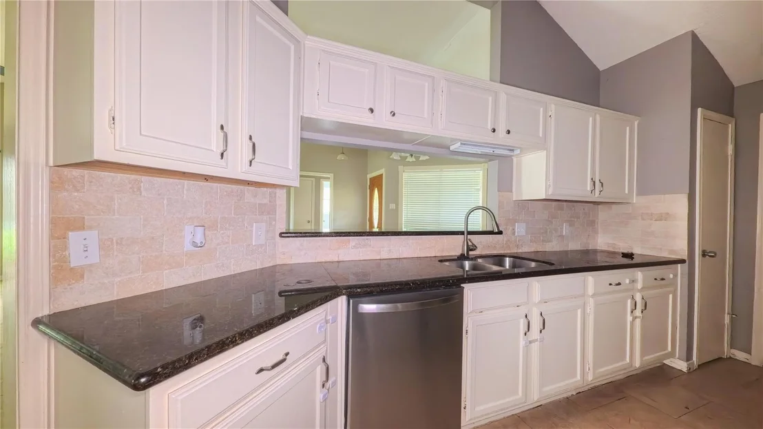 Photo of 4426 Waterfall Way