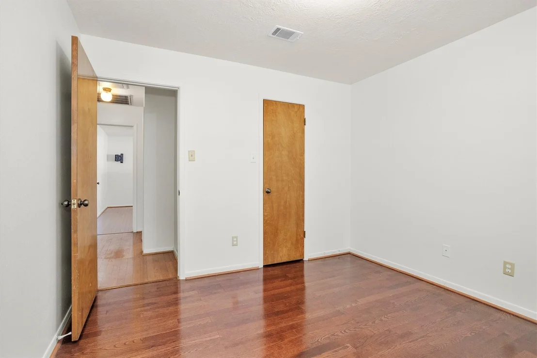 Photo of 10 Brewster Street