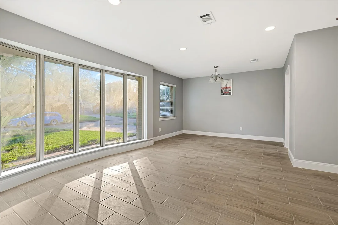 Photo of 7103 Lugary Drive