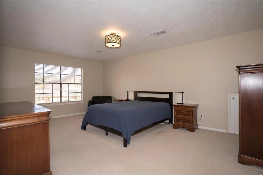 Photo of 16323 Laurelfield Drive