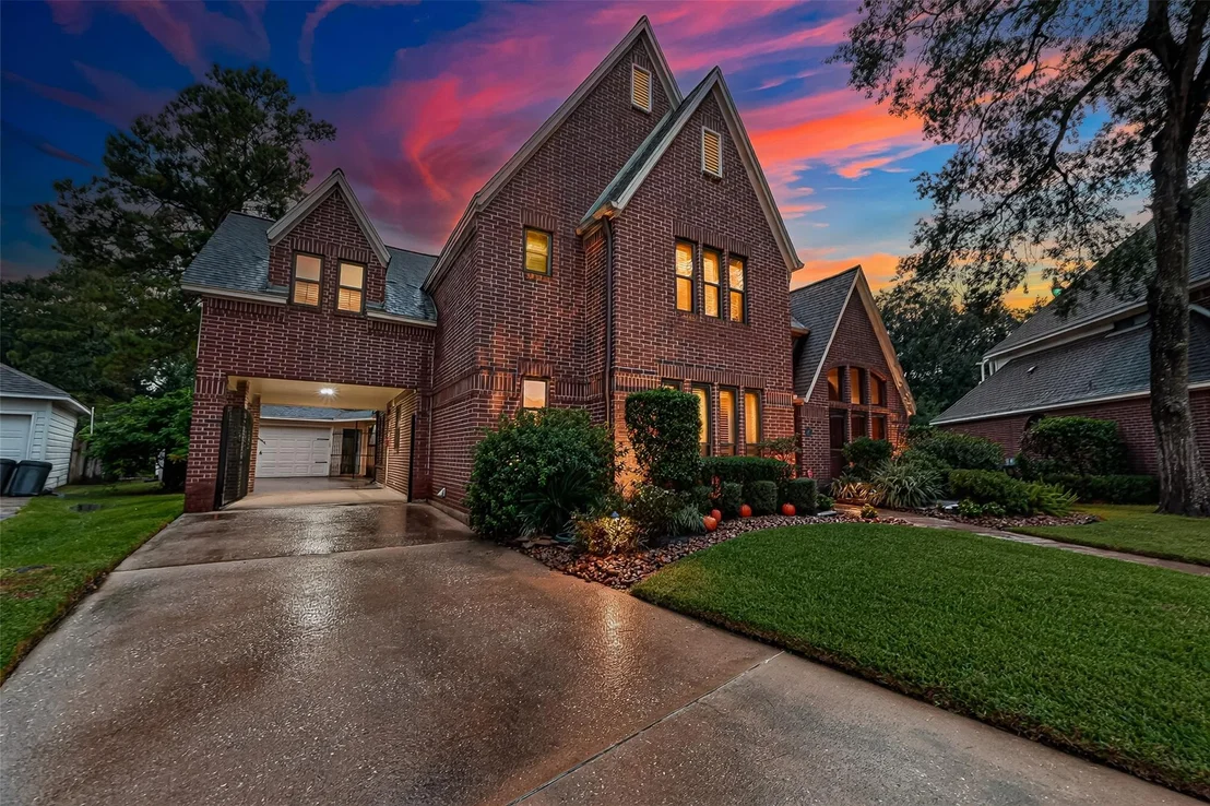 Photo of 8035 White Marsh Court
