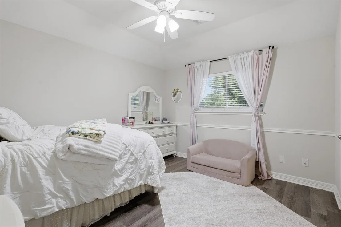 Photo of 19617 Desna Drive