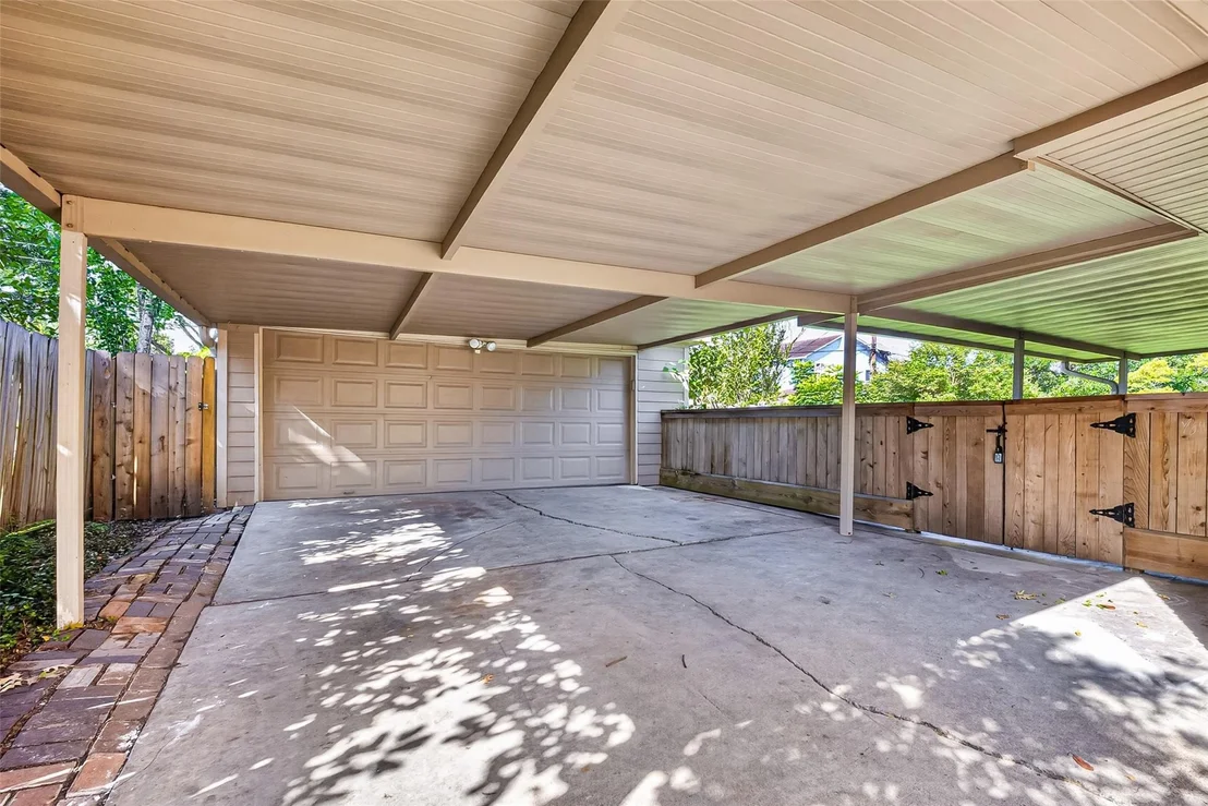 Photo of 5214 Starkridge Drive