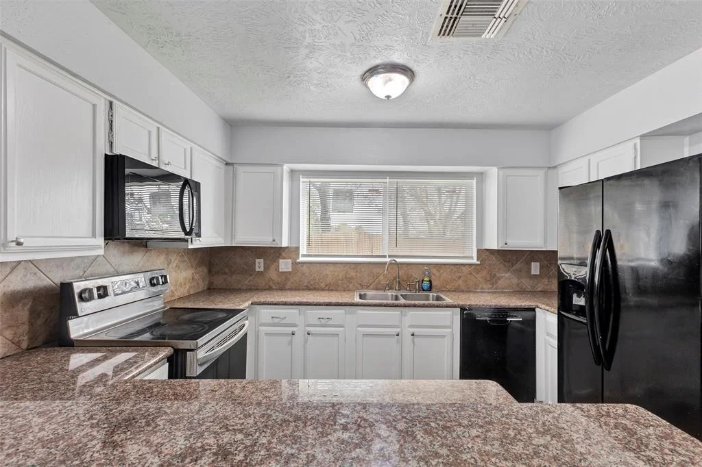 Photo of 1602 Evesham Drive