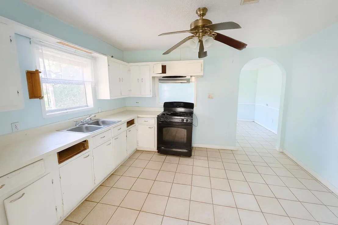 Photo of 2605 Pecan Street