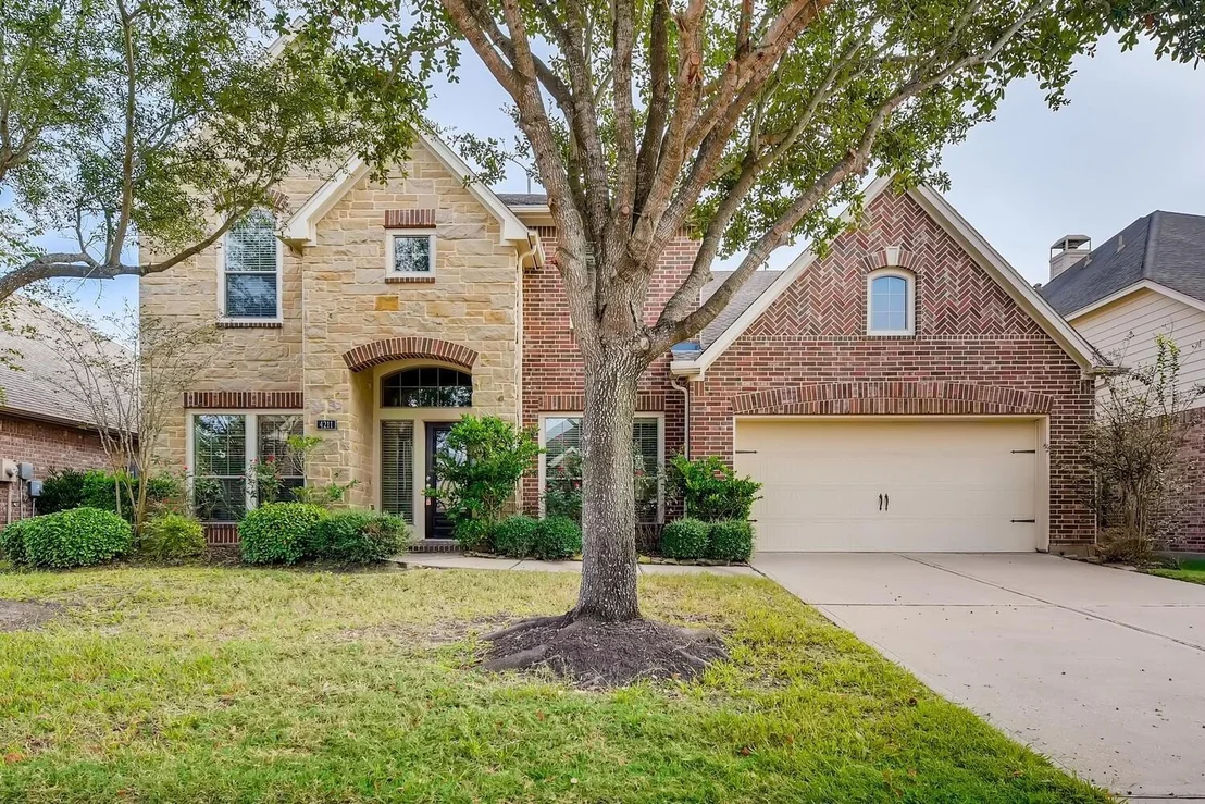 Photo of 4211 Middleoak Grove Lane