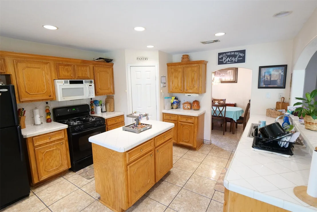 Photo of 9993 County Road 405