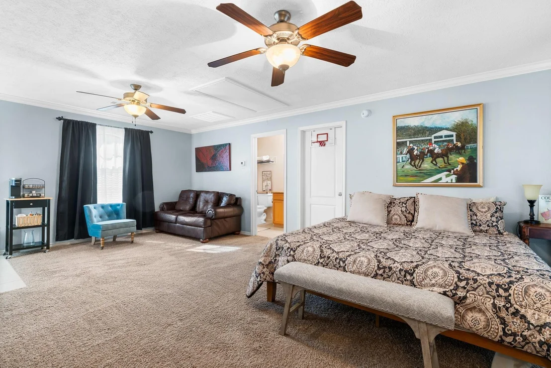 Photo of 6971 Breezy Point