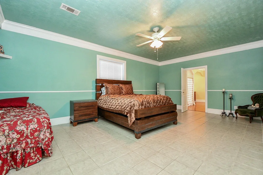 Photo of 5030 Peek Road