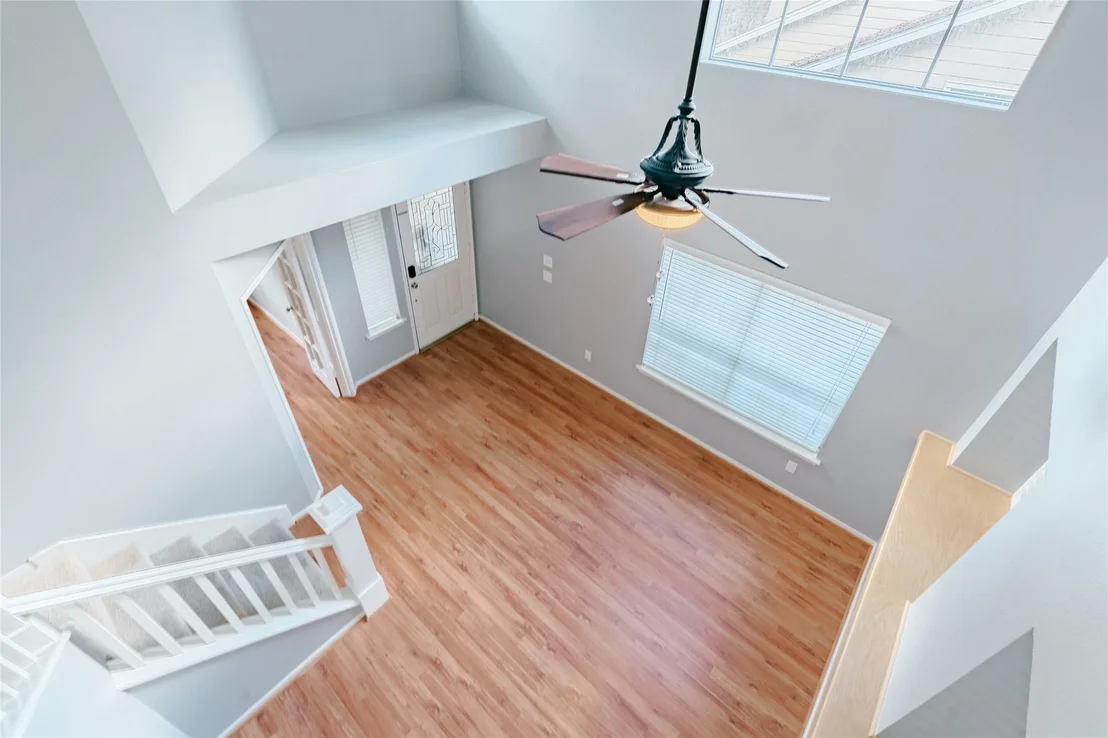 Photo of 22 E New Avery Place