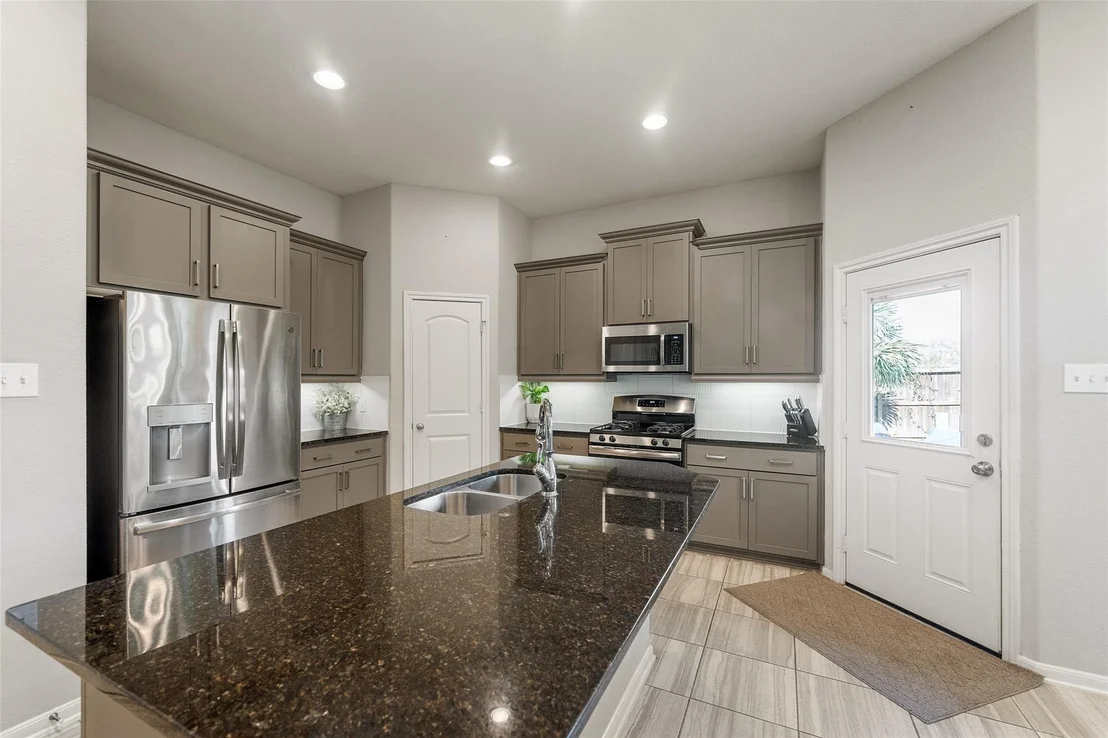 Photo of 215 Biltmore Loop