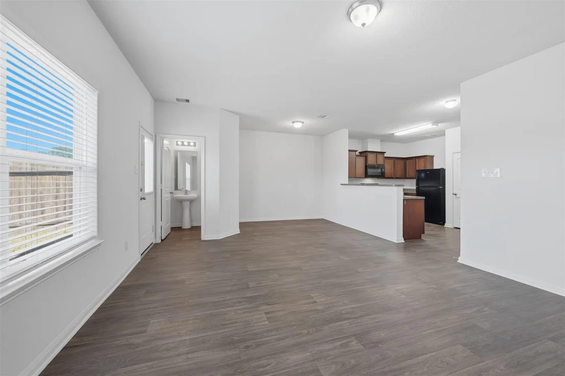 Photo of 112 Blue Crest Lane