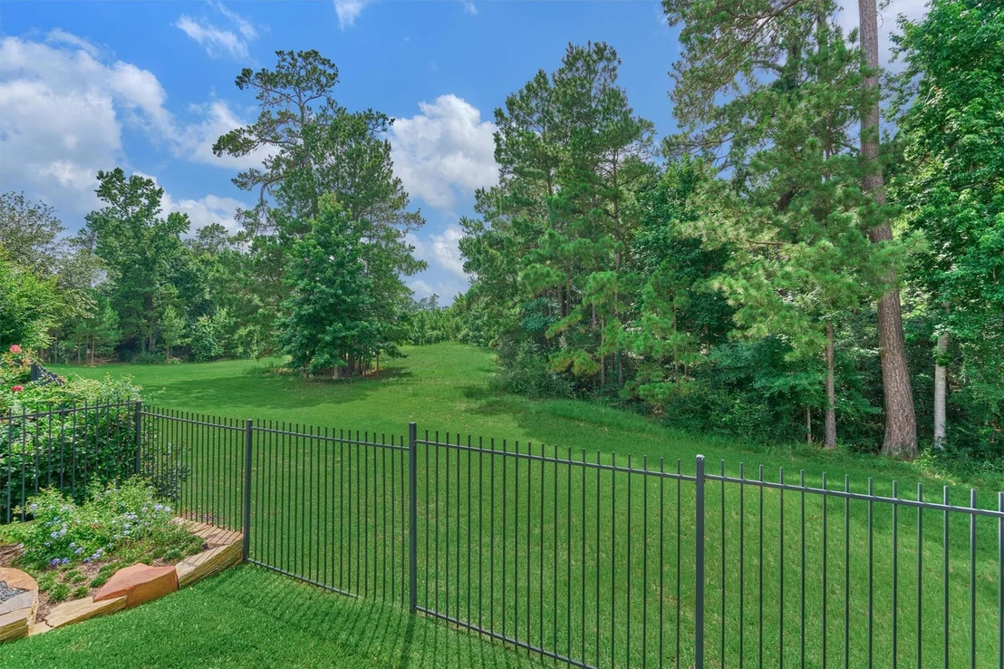 Photo of 35 Pondera Point Drive