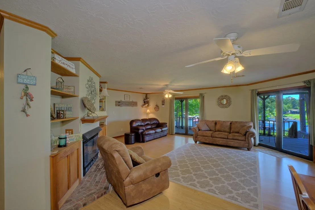 Photo of 203 Whispering Pine