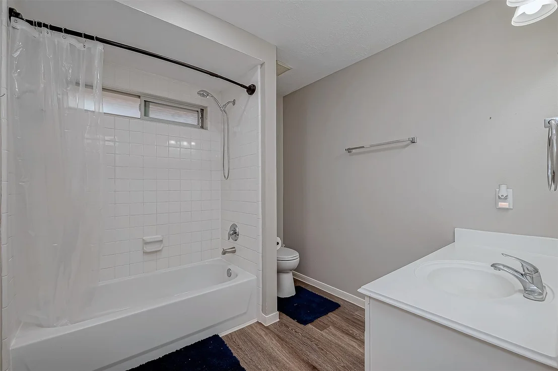 Photo of 22922 Montclair Park Lane