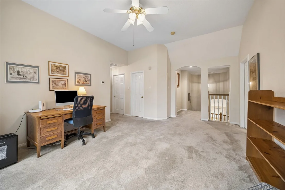 Photo of 30 N Dragonwood Place