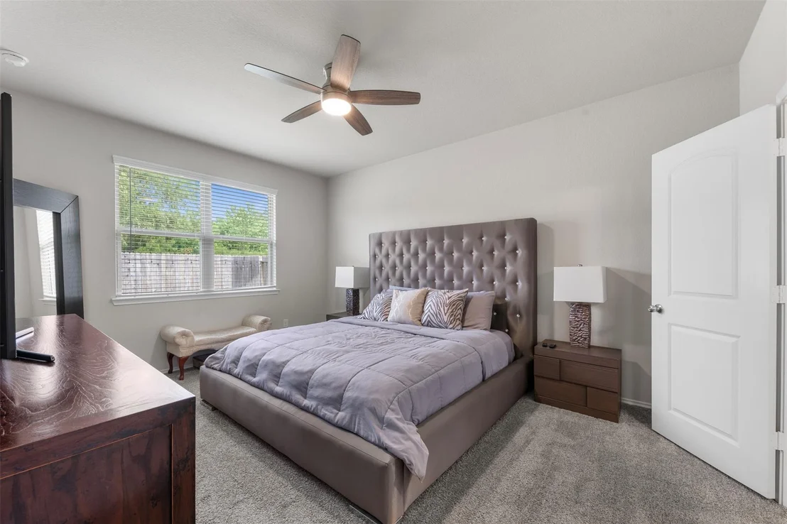 Photo of 6031 Purple Iris Street