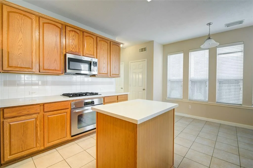 Photo of 24526 Lower Canyon Lane
