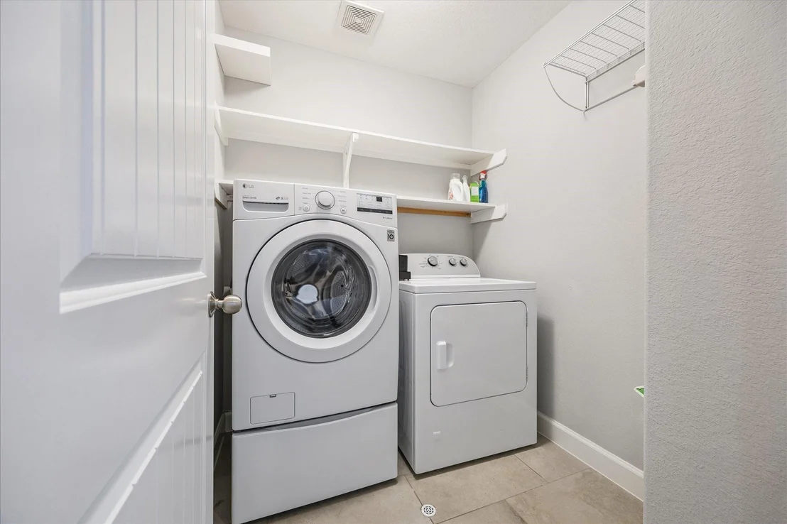 Photo of 3717 Oakroc Grv