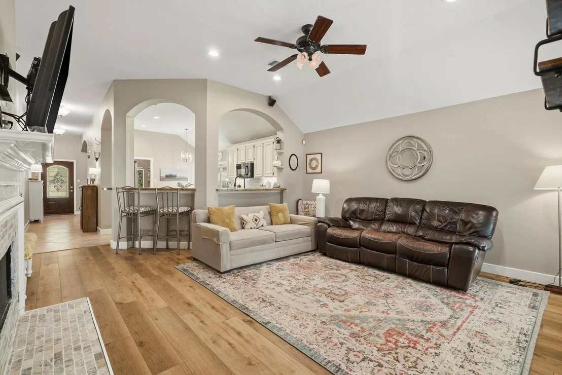 Photo of 28234 Everett Knolls Drive