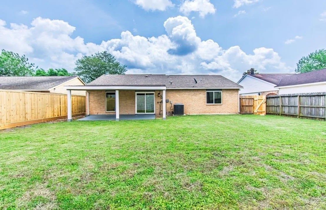 Photo of 318 Willoughby Drive
