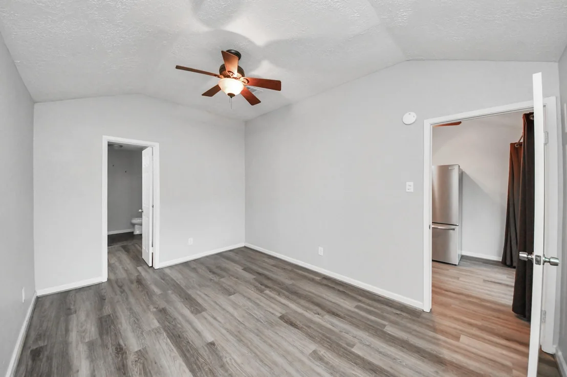 Photo of 6715 Bluebottle Lane