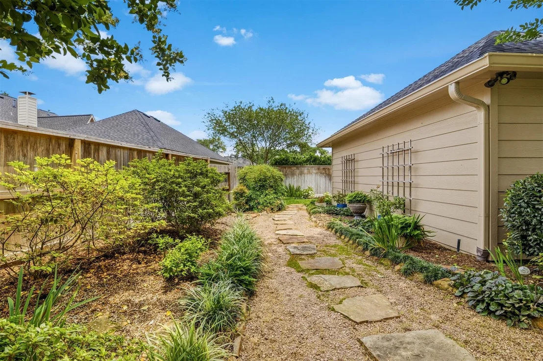 Photo of 12215 Pebble Meadows