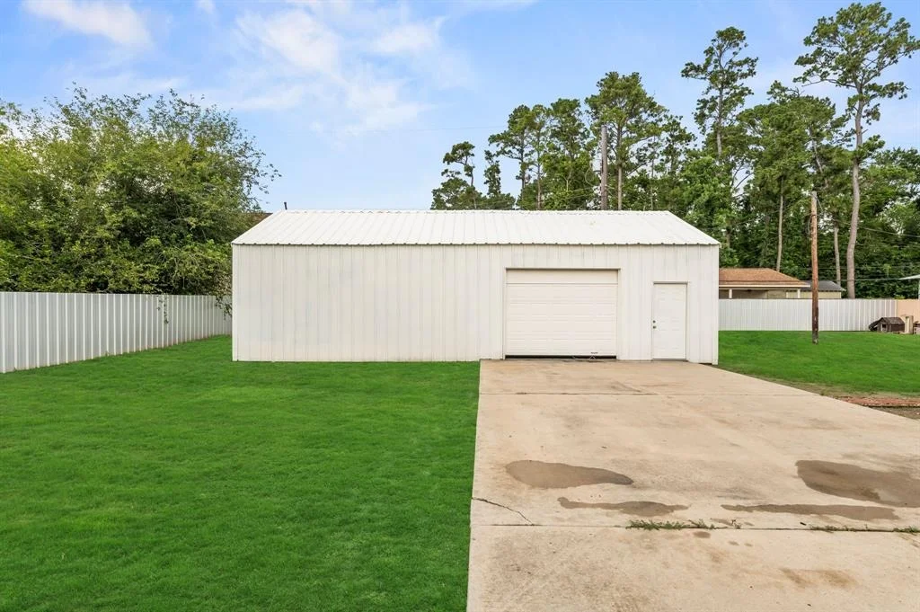 Photo of 6111 Glen Lee Drive