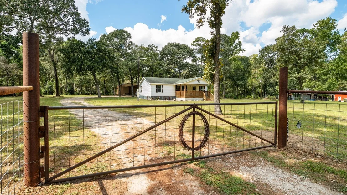 Photo of 25003 Joseph Road