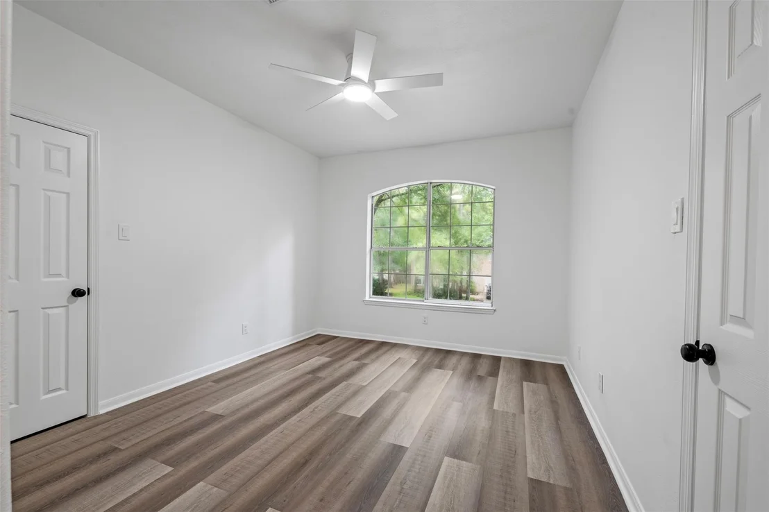 Photo of 55 Terraglen Dr