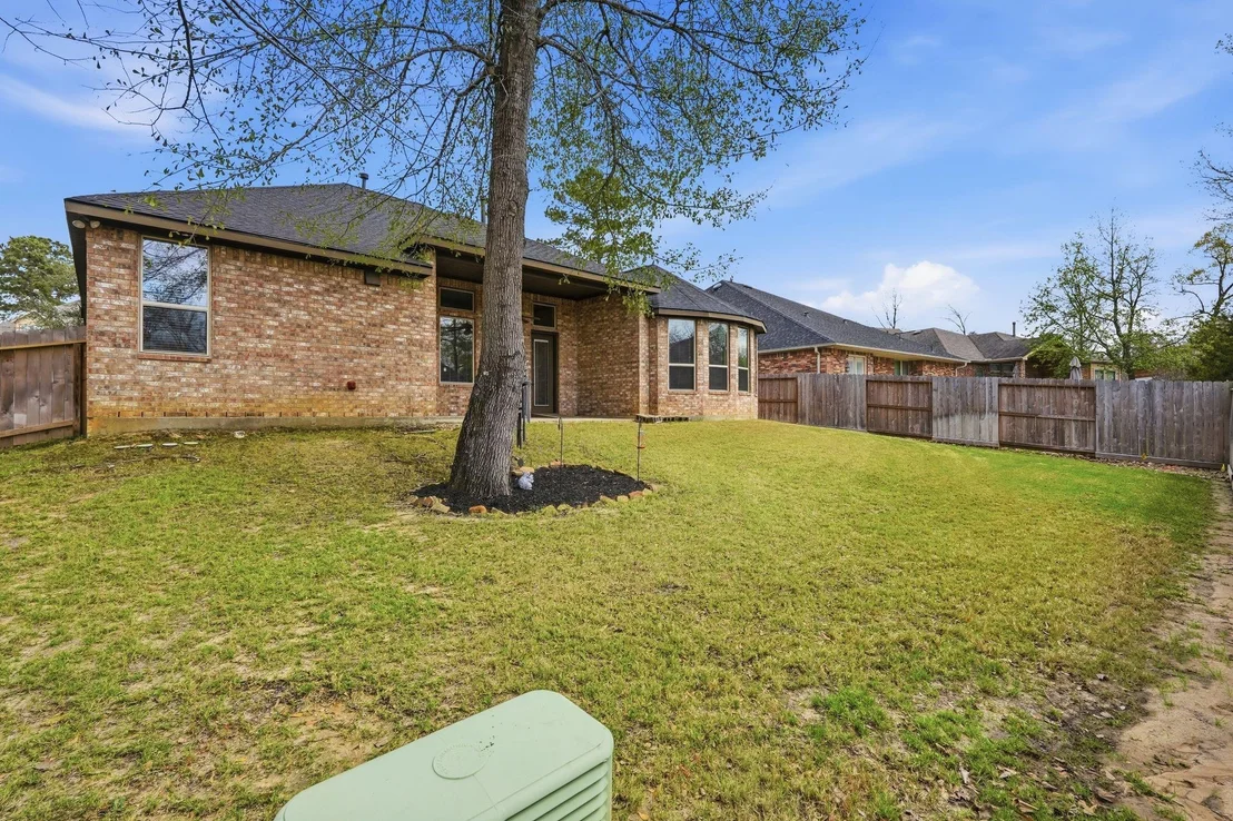 Photo of 4835 Bayou St John