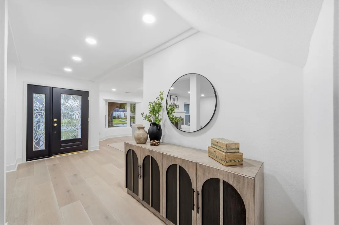Photo of 10714 Cranbrook Road