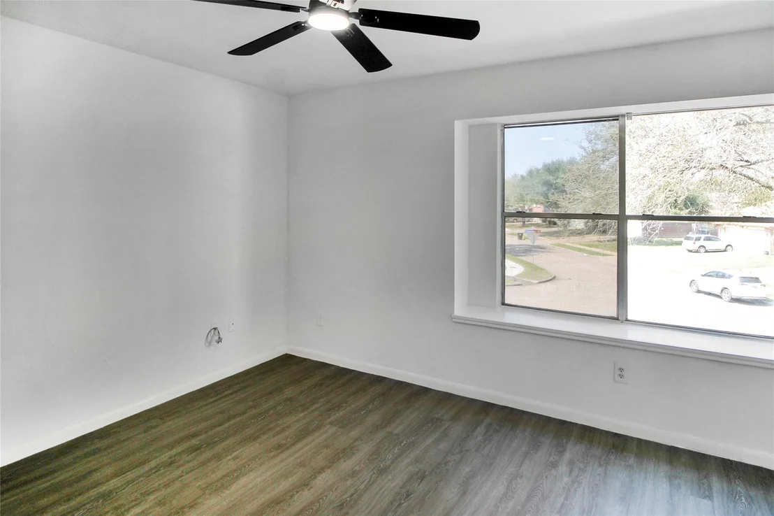 Photo of 511 Chaseway Drive