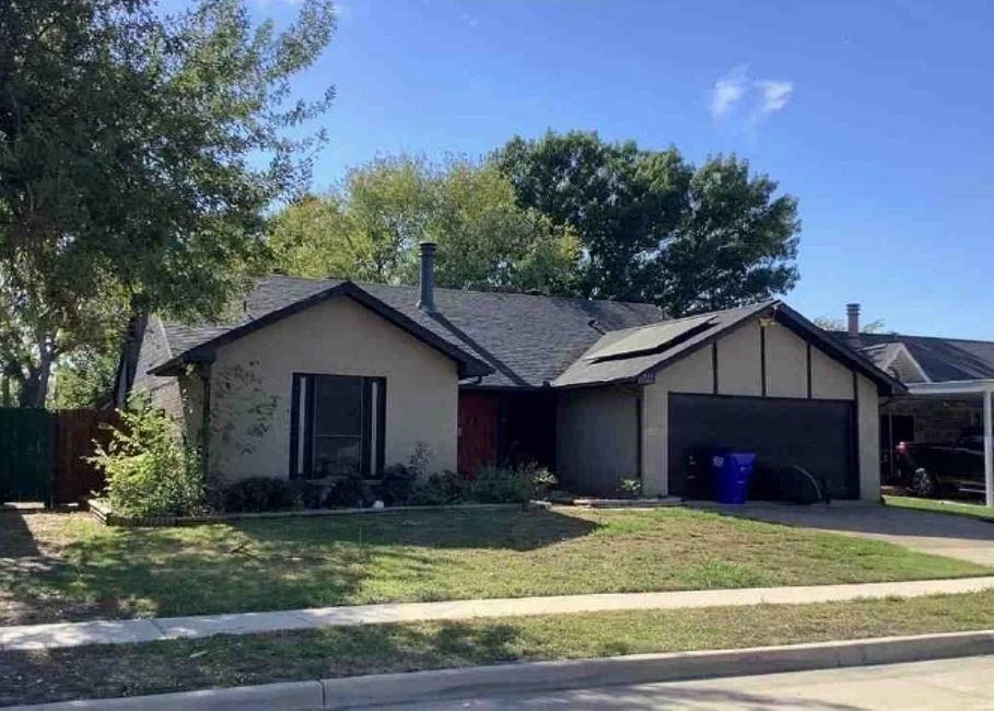 Photo of 413 Redbud Drive