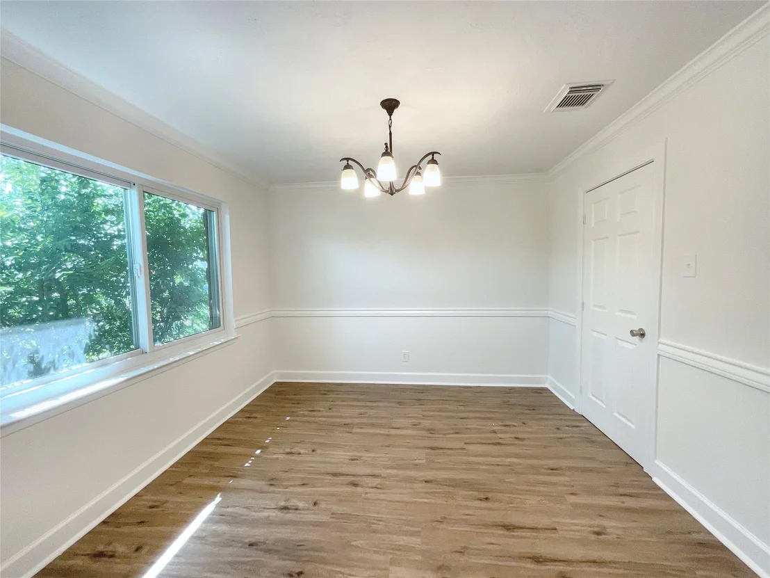 Photo of 2502 Lufkin Lane