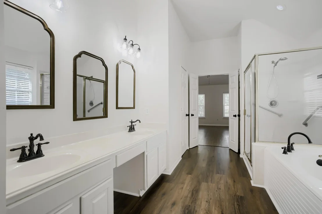 Photo of 11819 Chateau Trail