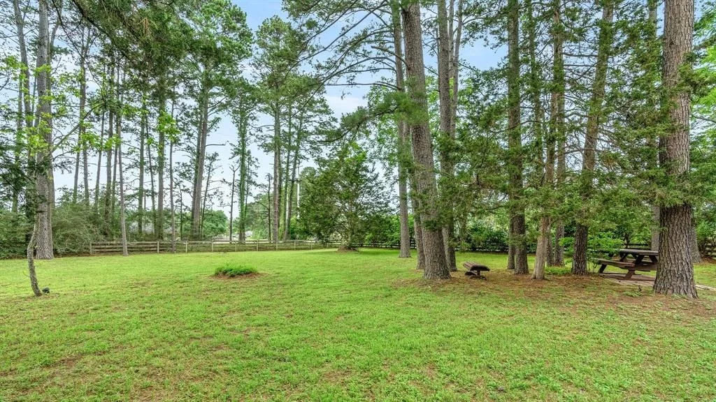 Photo of 12398 Bagwell Road